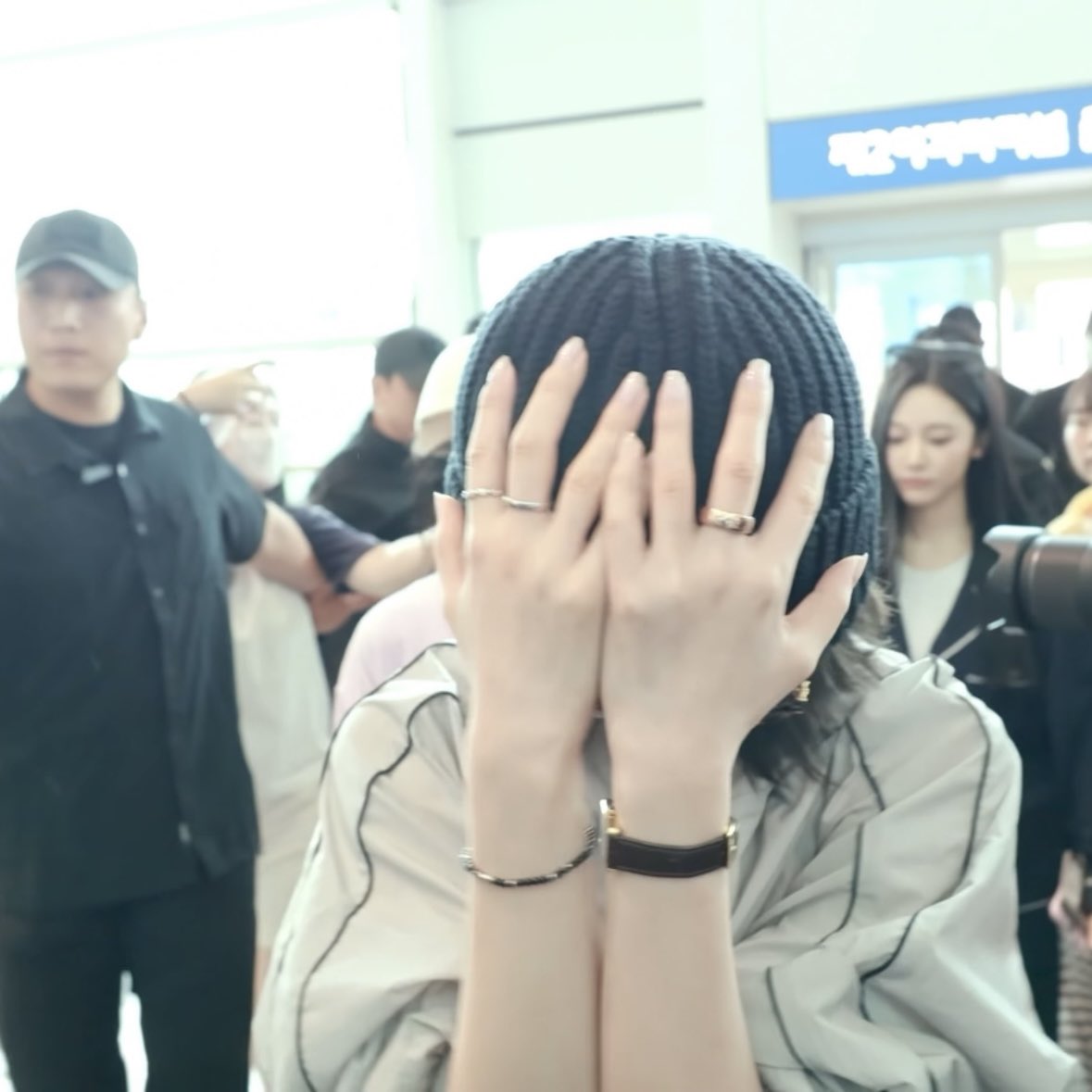 mypiggyjimin's tweet image. ⠀⠀⠀⢀⣀⣀⣀⣀⠀⠀⠀⠀⠀⠀⠀⠀⠀⠀⠀⠀⠀⠀
⠀⠀⡸⠁⠀⠀⠀⠀⠈⠁⠒⠠⠄⢀⡀⠀⠀⠀⠀⠀⠀⠀
⠀⠀⢣⣀⣀⠀⠀⠀⠀⠀⠀⠀⣀⣀⠀⠁⠀⠄⡀⠀⠀⠀ 
⠀⠀⠀⠀⠘⡄⠀⠀⠀⢴⠒⠉⢹⡟⢿⠛⣶⣦⣄⣱⠀⠀
⠀⠀⠀⠀⠀⠈⠓⠤⢄⠀⠑⡄⠀⠳⠞⠷⡼⠶⠃⠀⠀⠀
⠀⠀⠀⠀⠀⠀⠀⠀⠀⠙⠦⠇