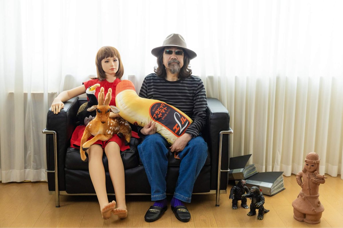 「若づくり」は卒業！
“アウト老”みうらじゅん（ <a href="/miurajun_net/">みうらじゅん公式サイト</a> ）が提唱する「老けづくり」の美学。
老いを楽しむ、新しい生き方のヒントがここに。

👉前編インタビュー公開
kinezuka.jp/miurajun-01/

#みうらじゅん #老けづくり #アウト老 #キネヅカ #老いるショック #不安タスティック