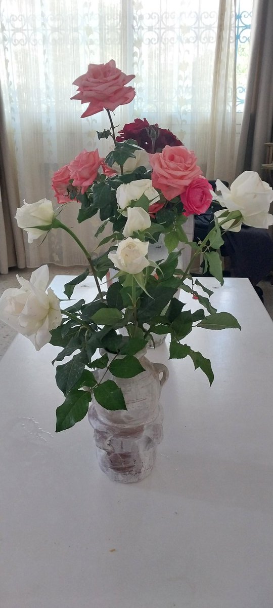 اللهم افتح لنا بابك ويسر لنا أسبابك واصرف عنا عذابك وأجزنا جنتك وثوابك واغفرلنا ولوالدينايوم حسابك وأدخلنابرحمتك في عبادك الصالحين