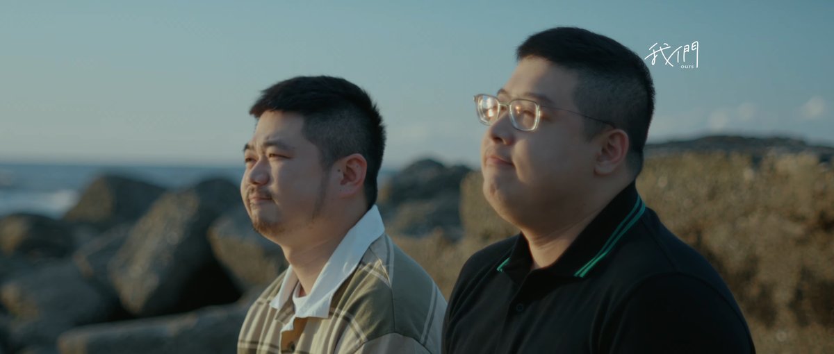 InsecuddlyBoy's tweet photo. Selected some of my favorite shots from episode 1 of Ours.
The scene that ends with the kiss remain my absolute favorite of this episode, it was really emotional.
#gay #bear #drama #BL
Full episode 1: https://t.co/OdZeaVmQ4r https://t.co/YQXYEuO8zf