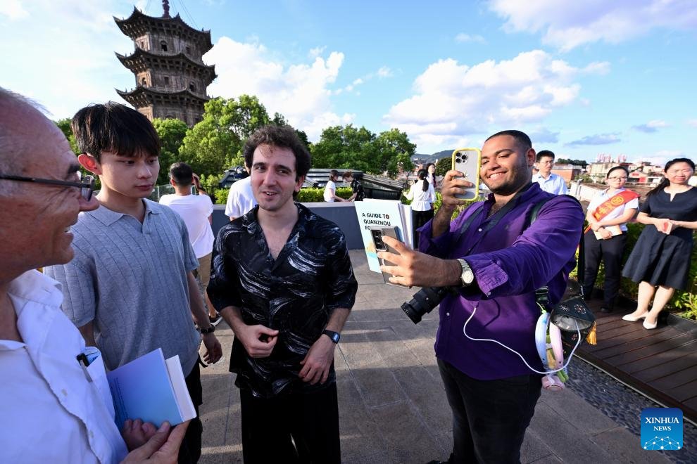 People'sDailyOnline Australia tweet media