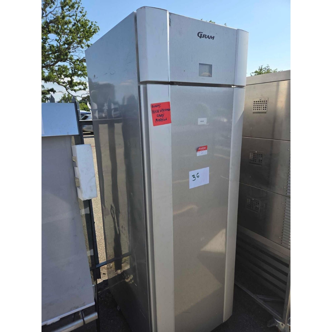 KLauctions's tweet photo. Surplus catering equipment from an internationally renowned chocolatier 🍫

🛠️ Starting bids just £2
🚫 No reserves
📍 Collection only

Grab a bargain before it’s gone! → Link in bio!

#chocolatier #chocolatelove #warehouseclearance #auction #surplus #stainlesssteel https://t.co/Tcc12IMoBh