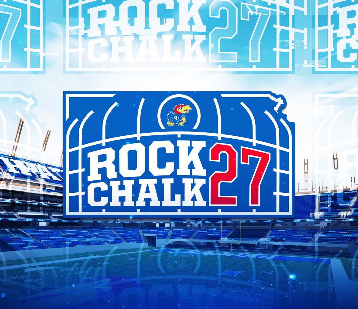 Had a blast with some BIG TIME recruits today!!!

The future is bright in Lawrence, KS!!!

#ROCKCHALK27🔴🔵🏡