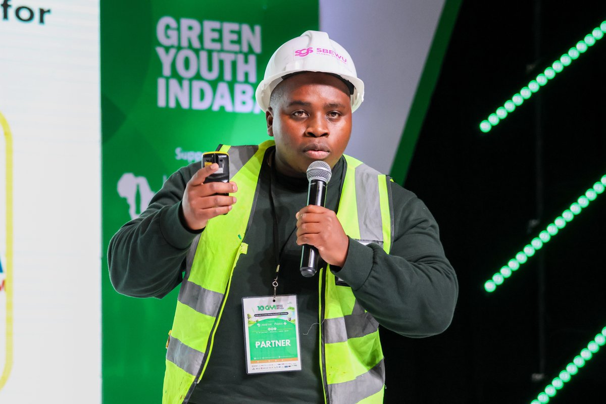 dstigovza's tweet photo. Highlight of #GYI2025 Day 2 was the Green Innovators Pre-Pitch. Meet one of the top 5 finalists, Kemiso Motholo pitching his innovative idea Sbewu Global Solution: An energy metering system that ensures real time monitoring of each and every electric meter box by power utilities. https://t.co/xh9XKVfuax