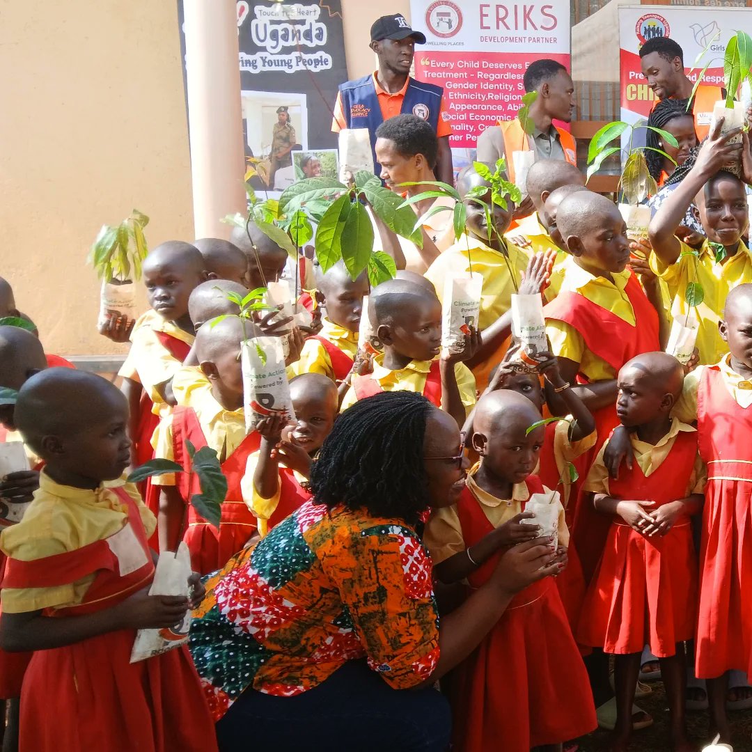 Dwelling Places (@dwellingplacesu) on Twitter photo <a href="/RaisingTeensUg2/">Raising Teenagers Uganda🇺🇬</a> <a href="/GNB_Uganda/">Girls Not Brides Uganda 🇺🇬</a> <a href="/touch_uganda/">Touch the Heart Uganda</a> <a href="/youthchaperonug/">@Youthchaperonug</a> <a href="/WezeshaGirls/">Wezesha Girls Network-Ug🇺🇬</a> <a href="/amity_uganda/">Amity for Humanity Initiative-Uganda</a> <a href="/DreamTeensUg/">Dream Teens Uganda🌸</a> <a href="/DreamAgainAfric/">Dream Again Africa🔰</a> <a href="/HPRW_Uganda/">Health Promotion & Rights Watch Ug.</a> <a href="/uyahf1/">UYAHF</a> <a href="/syradouganda/">Slum Youth Rehabilitation and Development Organiza</a> <a href="/cedouganda/">CEDO Uganda</a> We are forever grateful. <a href="/RaisingTeensUg2/">Raising Teenagers Uganda🇺🇬</a> <a href="/GNB_Uganda/">Girls Not Brides Uganda 🇺🇬</a> <a href="/touch_uganda/">Touch the Heart Uganda</a> <a href="/youthchaperonug/">@Youthchaperonug</a> <a href="/WezeshaGirls/">Wezesha Girls Network-Ug🇺🇬</a> <a href="/amity_uganda/">Amity for Humanity Initiative-Uganda</a> <a href="/DreamTeensUg/">Dream Teens Uganda🌸</a> <a href="/DreamAgainAfric/">Dream Again Africa🔰</a> <a href="/HPRW_Uganda/">Health Promotion & Rights Watch Ug.</a> <a href="/uyahf1/">UYAHF</a> <a href="/syradouganda/">Slum Youth Rehabilitation and Development Organiza</a> <a href="/cedouganda/">CEDO Uganda</a> We are forever grateful.
