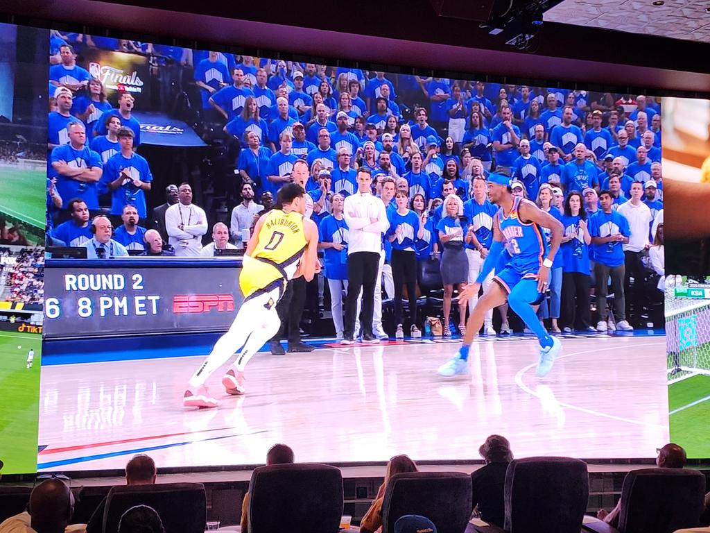 I'm heartbroken for Haliburton. Just like KD against the Raptors. Injuries are the worst.