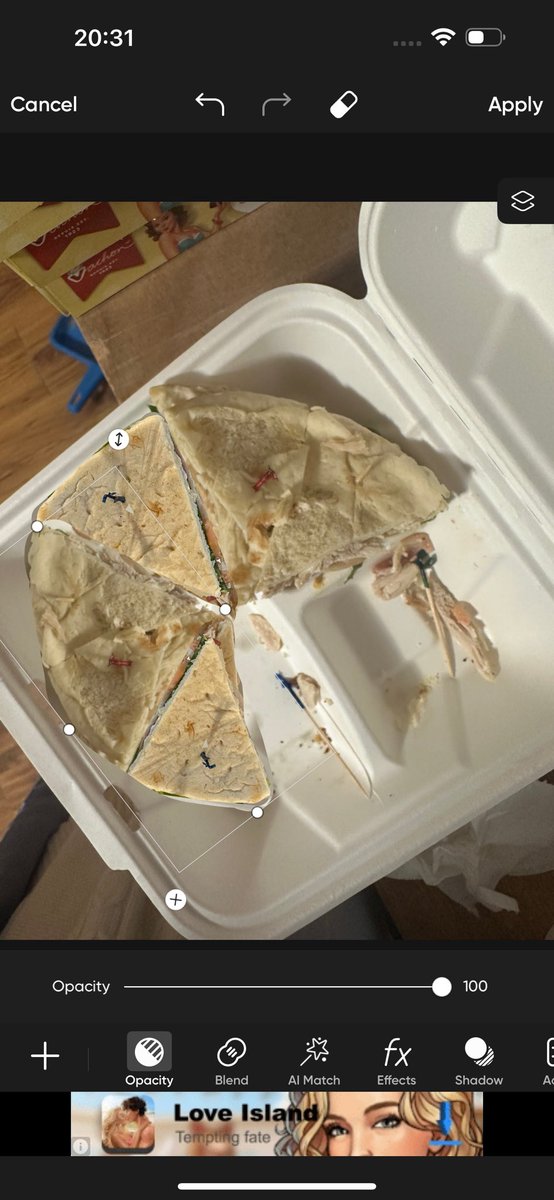 kenn0va's tweet photo. was trying to figure out how many pitas were in this clubhouse in pics art lmao

3 sandwiches are 1 pita so 150-170

3 sandwiches are 540-600 calories (couldve been less but i didnt have a choice for no mayo) https://t.co/BK3fT06HDT