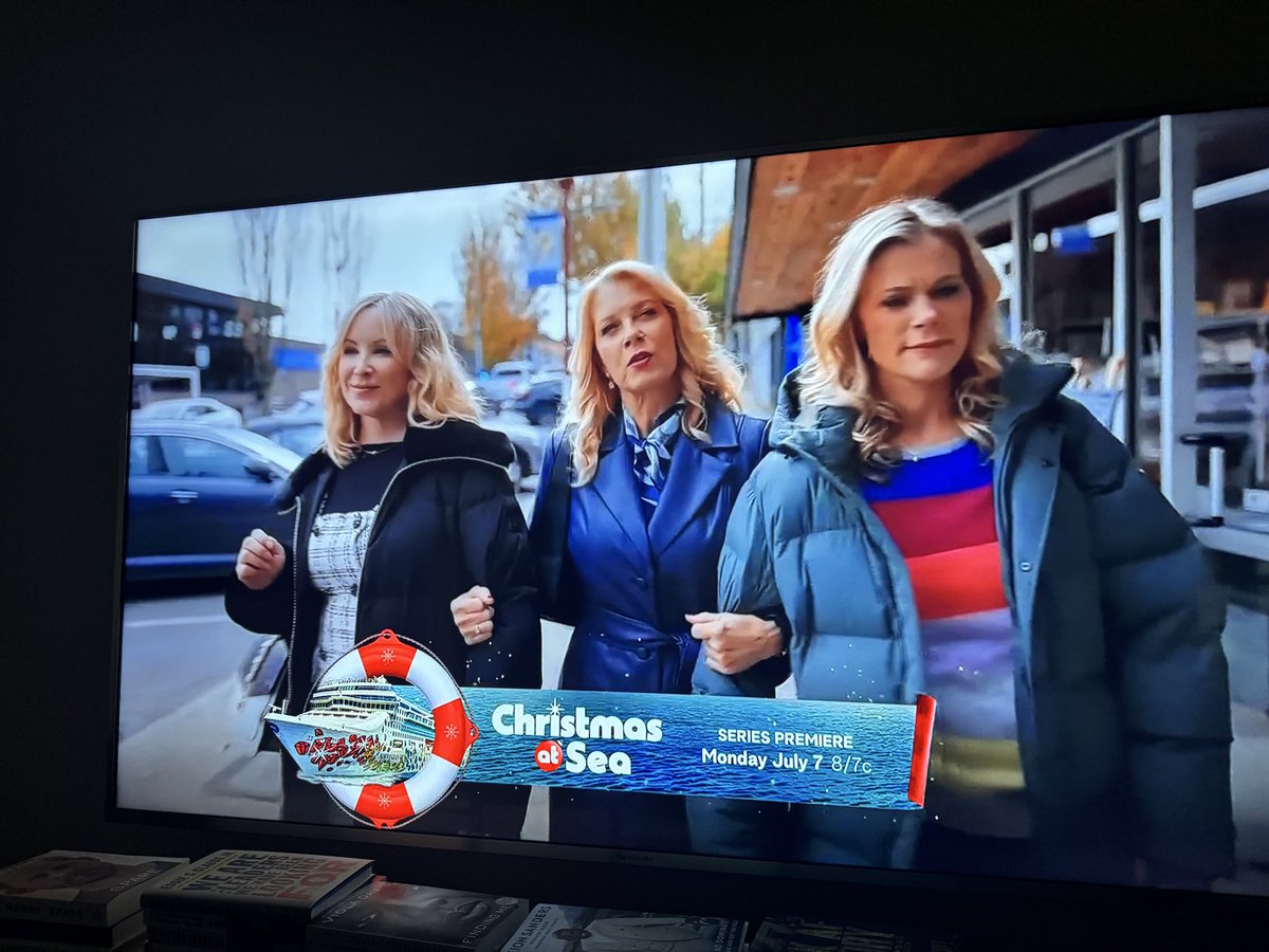 Karen Thomas (@karenthomaskt) on Twitter photo Strategic planning… 😘⭐️⭐️⭐️⭐️⭐️ <a href="/BarbaraNiven/">Barbara Niven</a> <a href="/Ali_Sweeney/">Alison Sweeney</a> <a href="/hallmarkmovie/">Hallmark Movies & Mysteries</a> <a href="/webstervictor/">Victor Webster</a> #HannahSwensen #PieToDieFor
@RealCrystalRowe Strategic planning… 😘⭐️⭐️⭐️⭐️⭐️ <a href="/BarbaraNiven/">Barbara Niven</a> <a href="/Ali_Sweeney/">Alison Sweeney</a> <a href="/hallmarkmovie/">Hallmark Movies & Mysteries</a> <a href="/webstervictor/">Victor Webster</a> #HannahSwensen #PieToDieFor
@RealCrystalRowe