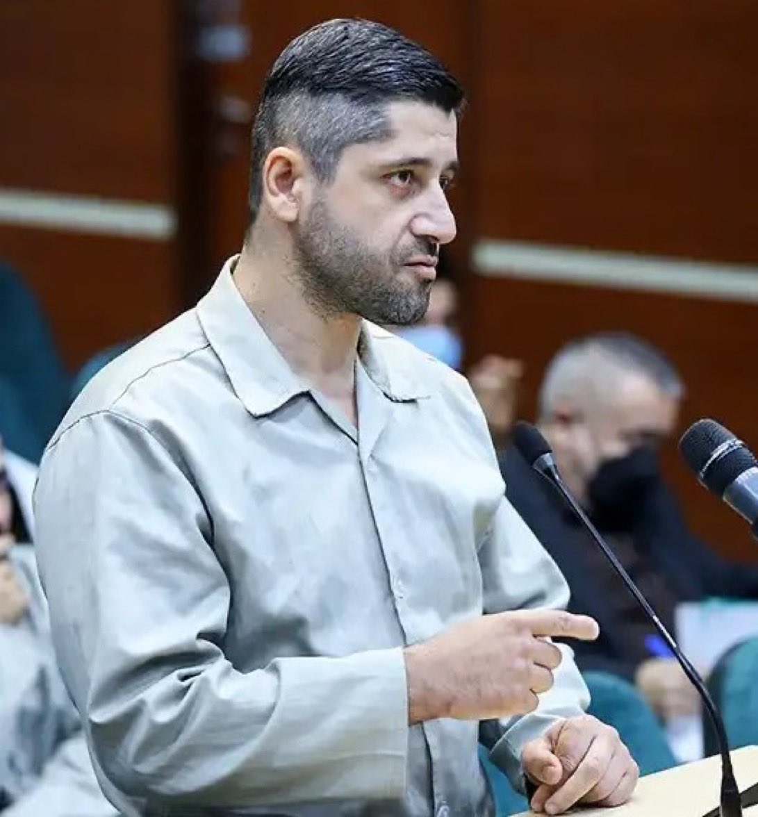 hesamorouji's tweet image. این هم از طرف کیان حسینی برادرم که هیچ خوشی‌ای تو زندگیش نکرد و جان فدایی وطن شد.
MAKE IRAN GREAT AGAIN 
#MIGA