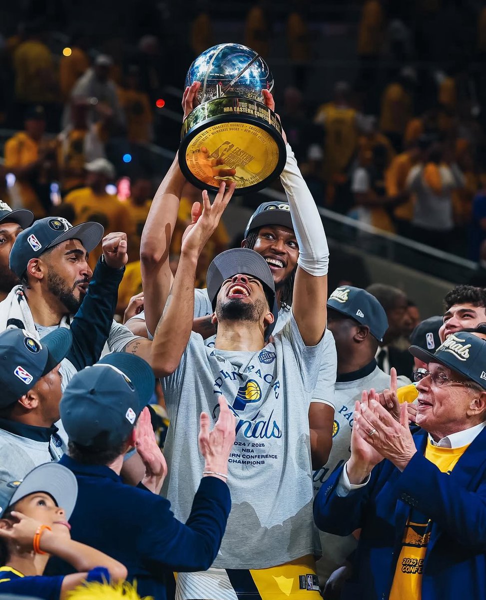 We love you forever <a href="/TyHaliburton22/">Tyrese Haliburton</a> 🖤