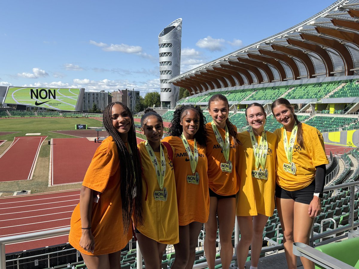 Leaving Nike Outdoor Nationals with 4 All-American relays! Proud of our girls!!! <a href="/IllinoisRunNews/">Illinois Running News</a> <a href="/ILXCTF/">Illinois HS XC/TF</a>