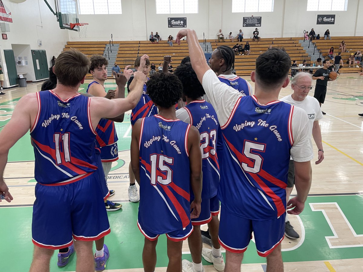 Elite Ballers down 15 to the San Diego Suns late in the 3rd quarter. It’s do or die time for the Ballers.