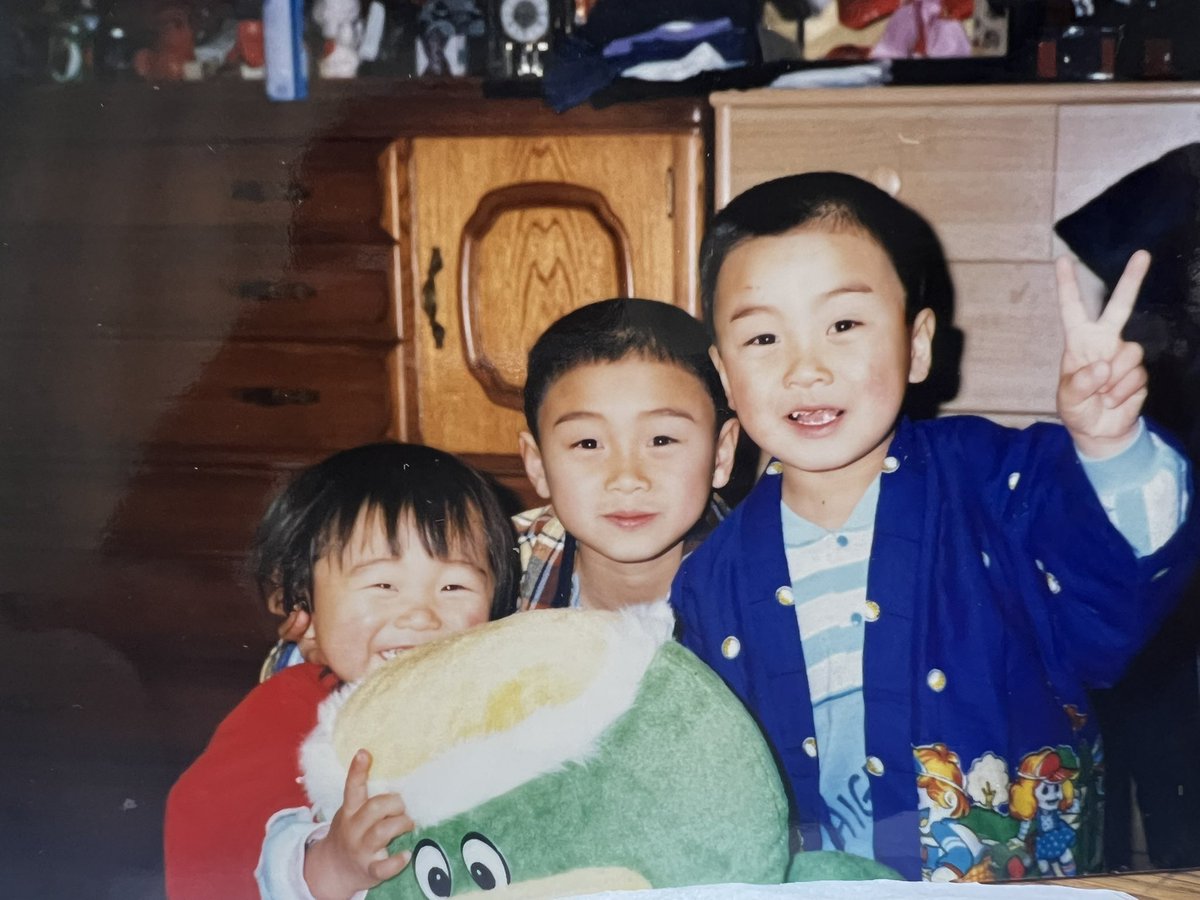 hideki_ktm's tweet photo. こんな時代もあったんです🤣
 #少年時代 
 #どこぞのお坊ちゃま🤣
  #くりくり坊主🤣 https://t.co/vdd7WwpsWE