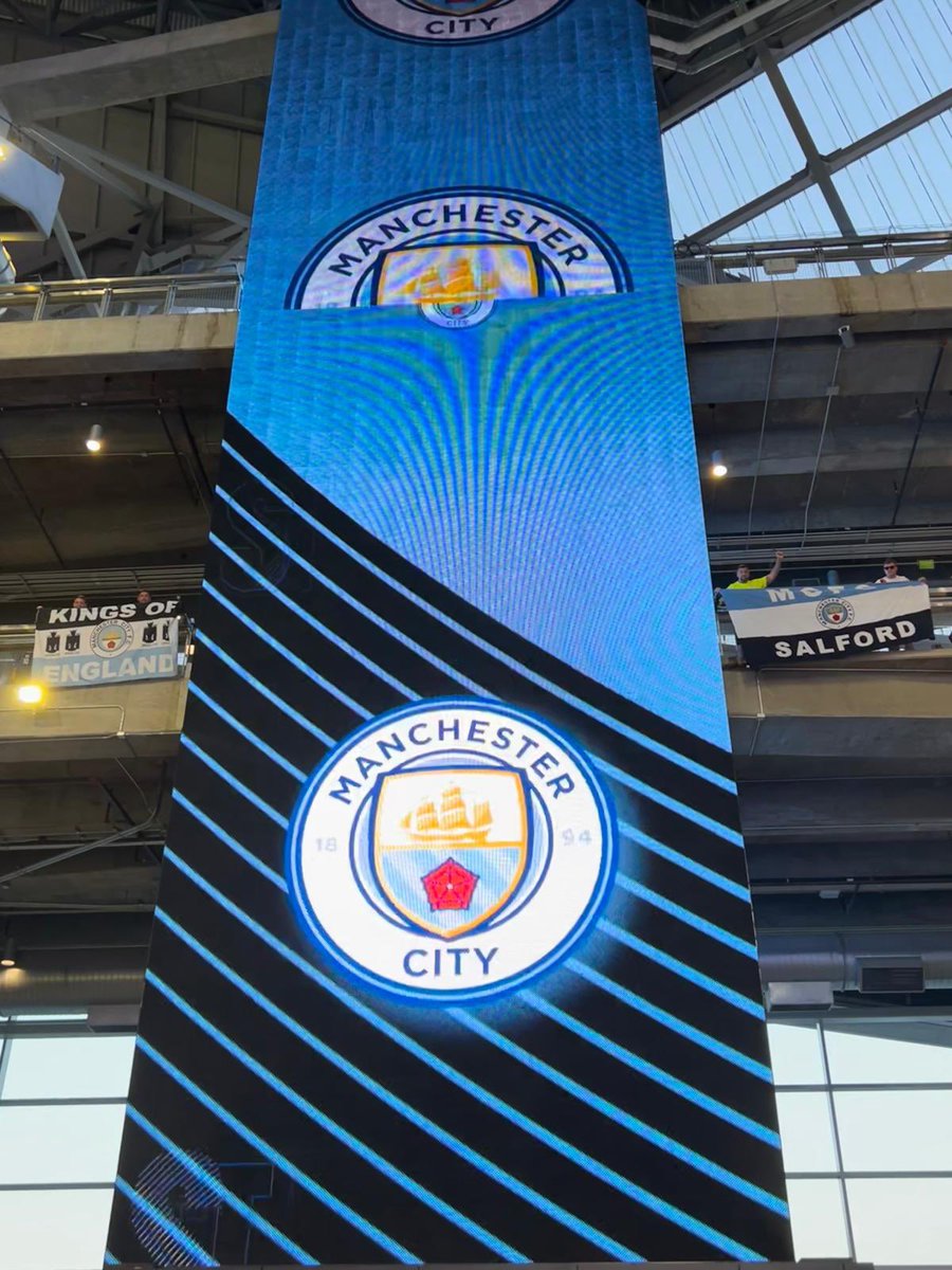 WORLD CHAMPIONS IN THE HOUSE 
🌍 🏆 🇺🇸