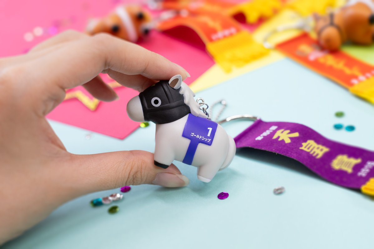 🏇6月発売商品🏇 【サラブレッドコレクション 優勝レイ付きソフビ