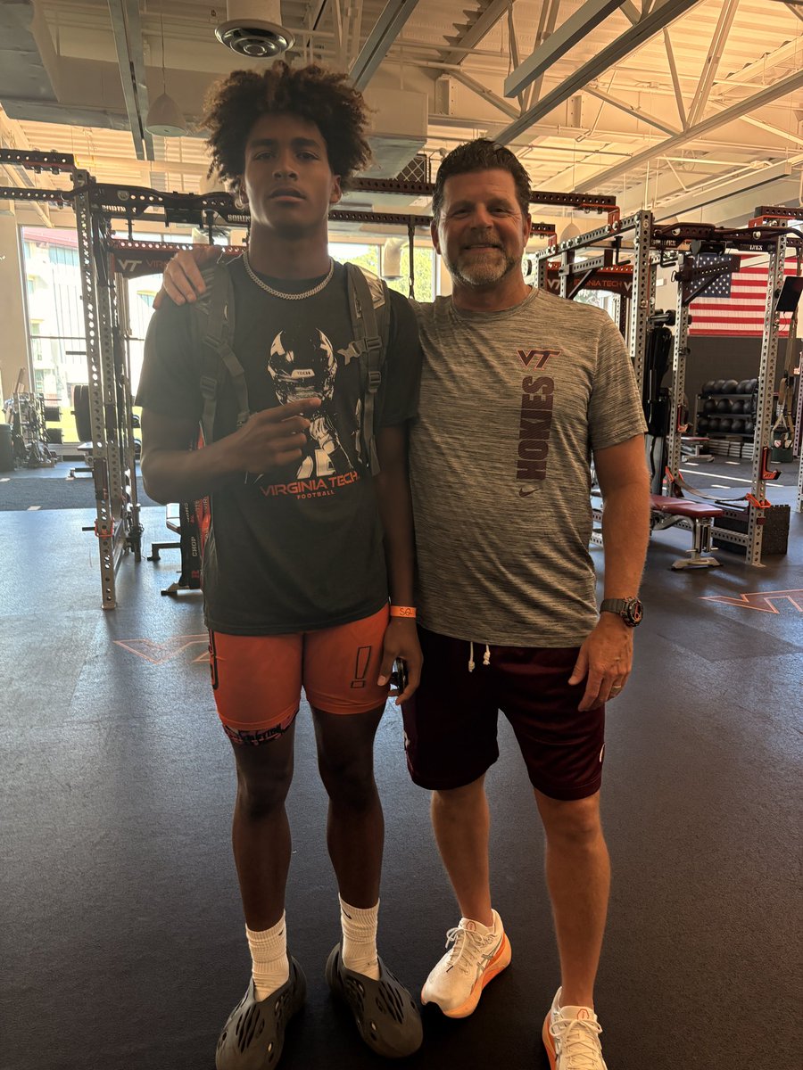 max2k27's tweet image. Had a great day at Virginia Tech, recorded a 30'5 triple broad jump!
Appreciate all the love from all the coaches! #GoHokies 🦃
@CoachPrioleauVT @CoachBDS @CoachEBrooks @CoachdjCheetah @jcprice59 @CoachShawnQuinn @CoachPryVT @WillVapreps
@CoachGerardJ @CoachCarp_SHS