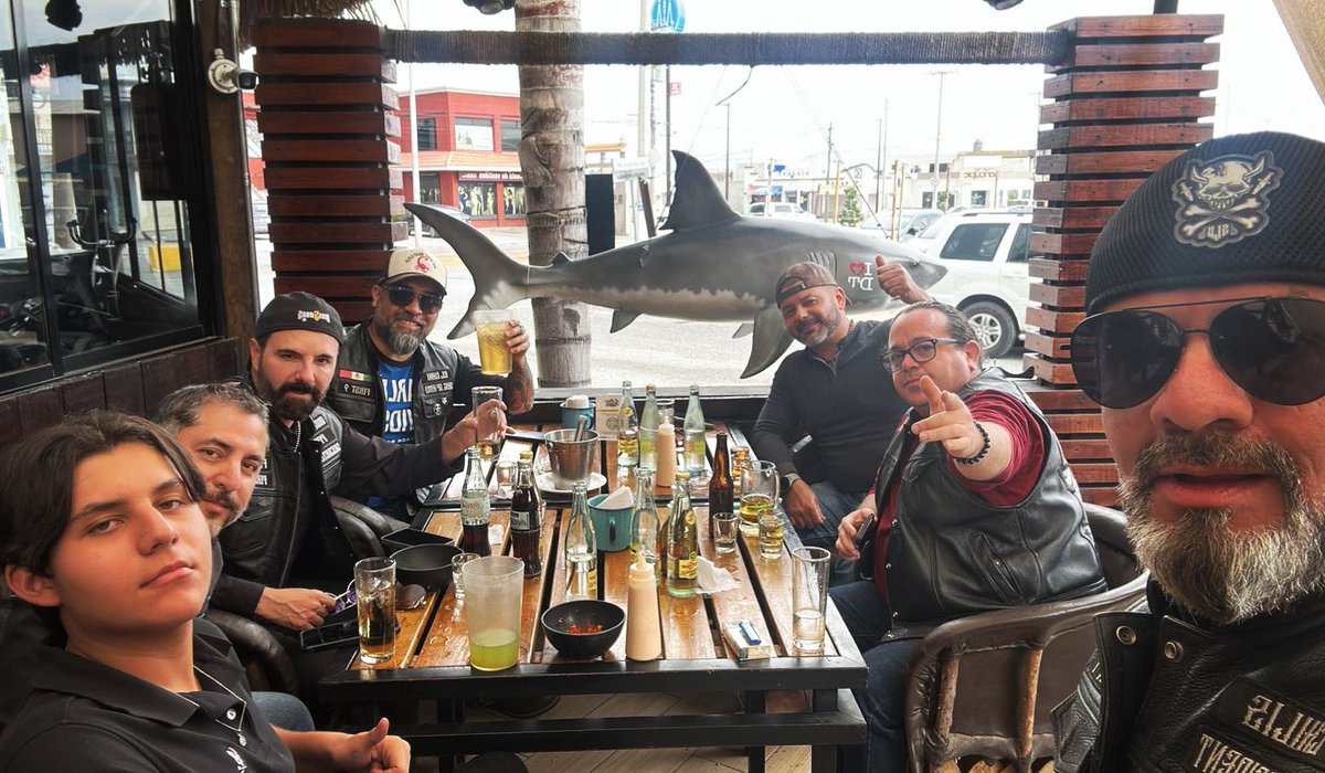 DivisoresMC's tweet photo. #DivisoresMC #LiveToRide #HarleyDavidson #Saltillo https://t.co/yKtmVt0Q9i