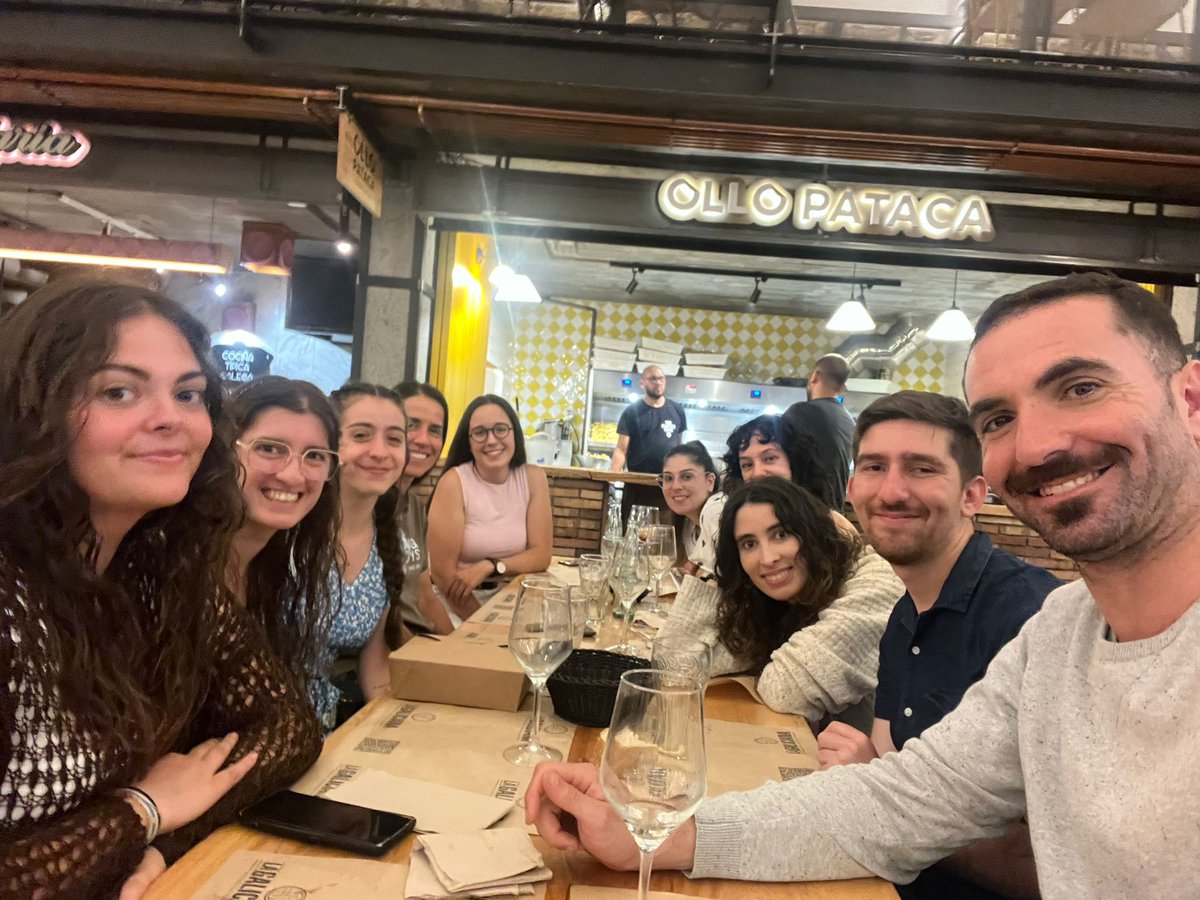 uetemlab's tweet photo. Slaaay!!! 😂
@laurareyc_ @fertxo_ @scobelog @anton_cruces @aliiciiatr @Kaos_Lau @sanchezsofia76 https://t.co/iWKx76bNGF
