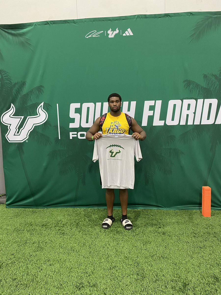 Travis_rack's tweet photo. Great camp today at @USFFootball thank you for having me out today @ToddOrlandoUSF and being able to show you my skills. Go bulls https://t.co/pc24wcQmmb
