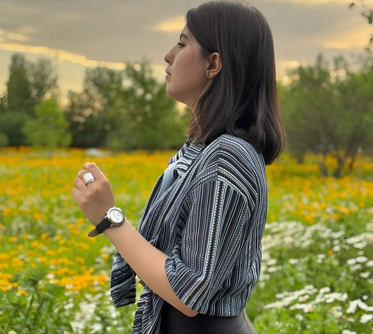 من از طرف #الهه_حسین_نژاد هشتگ #MIGA رو میزنم...