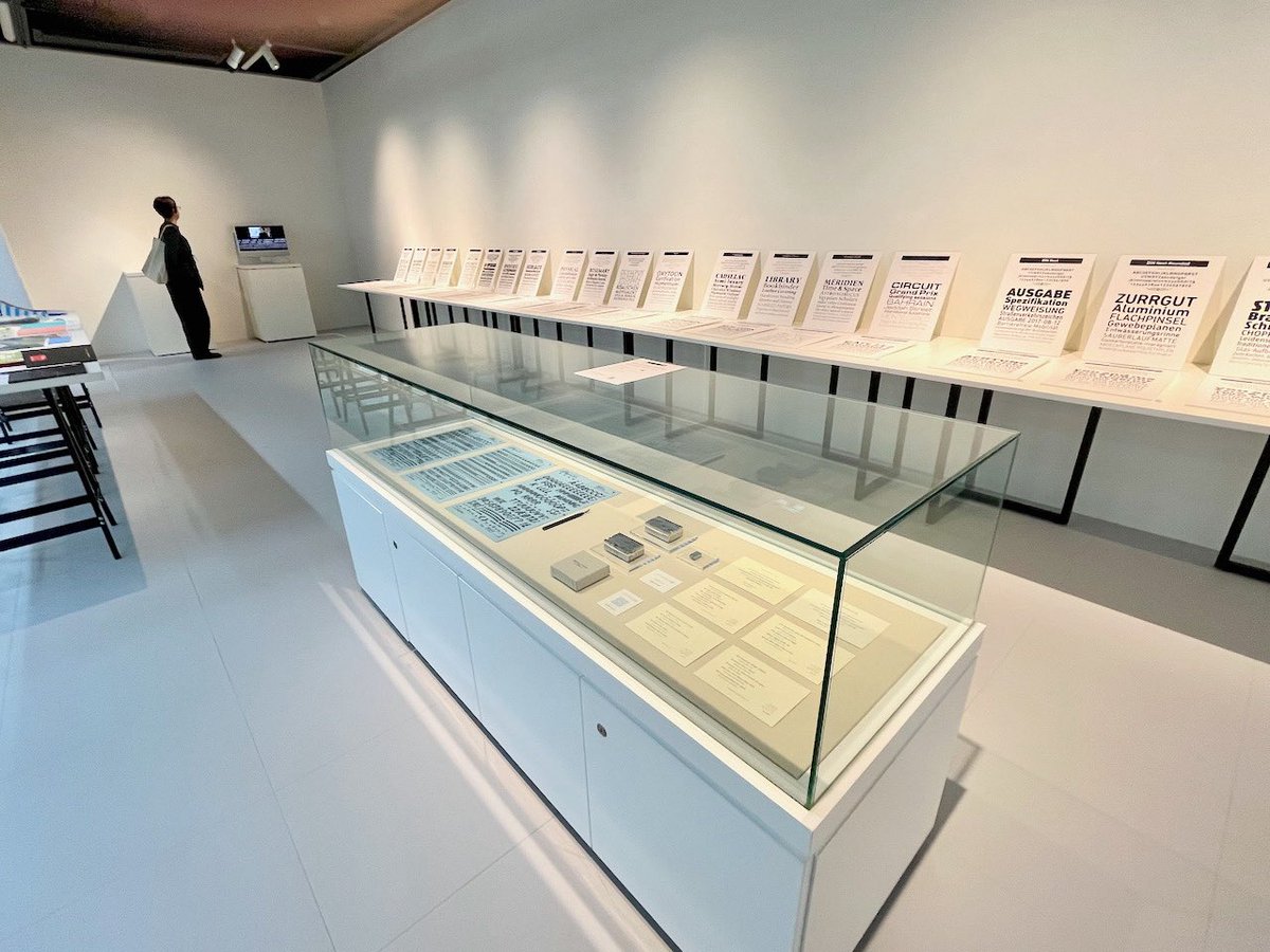 AK_Typedirector's tweet photo. 東京のBook&amp;Designで開かれた「小林章と欧文書体」では８日間の開催でご来場数が240名と、過去最多数だったそうです。そして6月18日から巡回展が京都の同志社女子大学で始まりました。AK Renaissance も展示されています。7月14日まで。一般の方もどうぞ。
https://t.co/BAAOd21afV https://t.co/nqiDMIhcKV