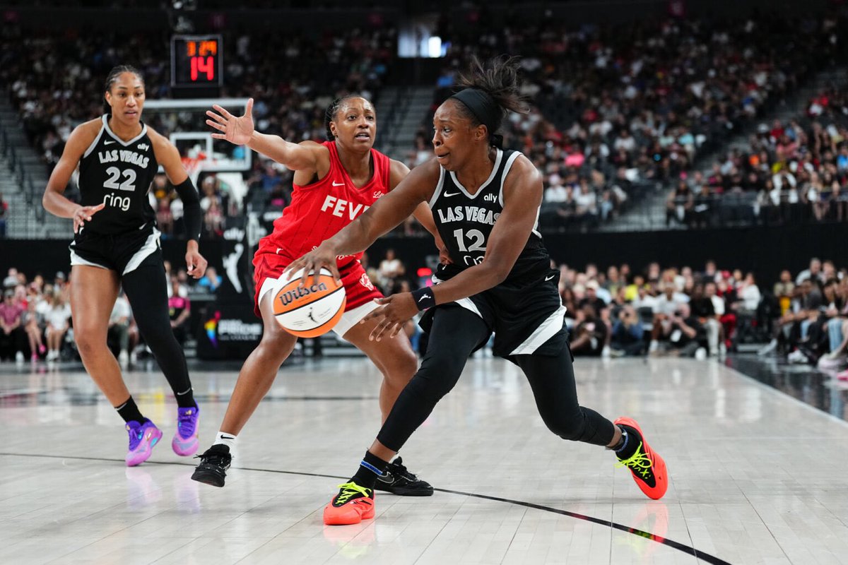 Vegas Sports Today (@vegassportstd) on Twitter photo Aces Snap Three Game Losing Skid Against Caitlin Clark and Indiana Fever - <a href="/armani_lingo8/">Armani Lingo</a>
vegassportstoday.com/aces-snap-thre…
#ALLINLV | #WNBA Aces Snap Three Game Losing Skid Against Caitlin Clark and Indiana Fever - <a href="/armani_lingo8/">Armani Lingo</a>
vegassportstoday.com/aces-snap-thre…
#ALLINLV | #WNBA