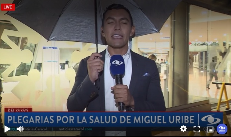 Jorge Gómez Pinilla (@jorgomezpinilla) on Twitter photo En todas las emisiones de <a href="/NoticiasCaracol/">Noticias Caracol</a> tienen un muletilla para cada vez que comienzan a emitir una nueva información sobre el estado de salud de Miguel Uribe: "Continúan las oraciones...". Más que un noticiero, parece el órgano informativo oficial del Episcopado colombiano. En todas las emisiones de <a href="/NoticiasCaracol/">Noticias Caracol</a> tienen un muletilla para cada vez que comienzan a emitir una nueva información sobre el estado de salud de Miguel Uribe: "Continúan las oraciones...". Más que un noticiero, parece el órgano informativo oficial del Episcopado colombiano.