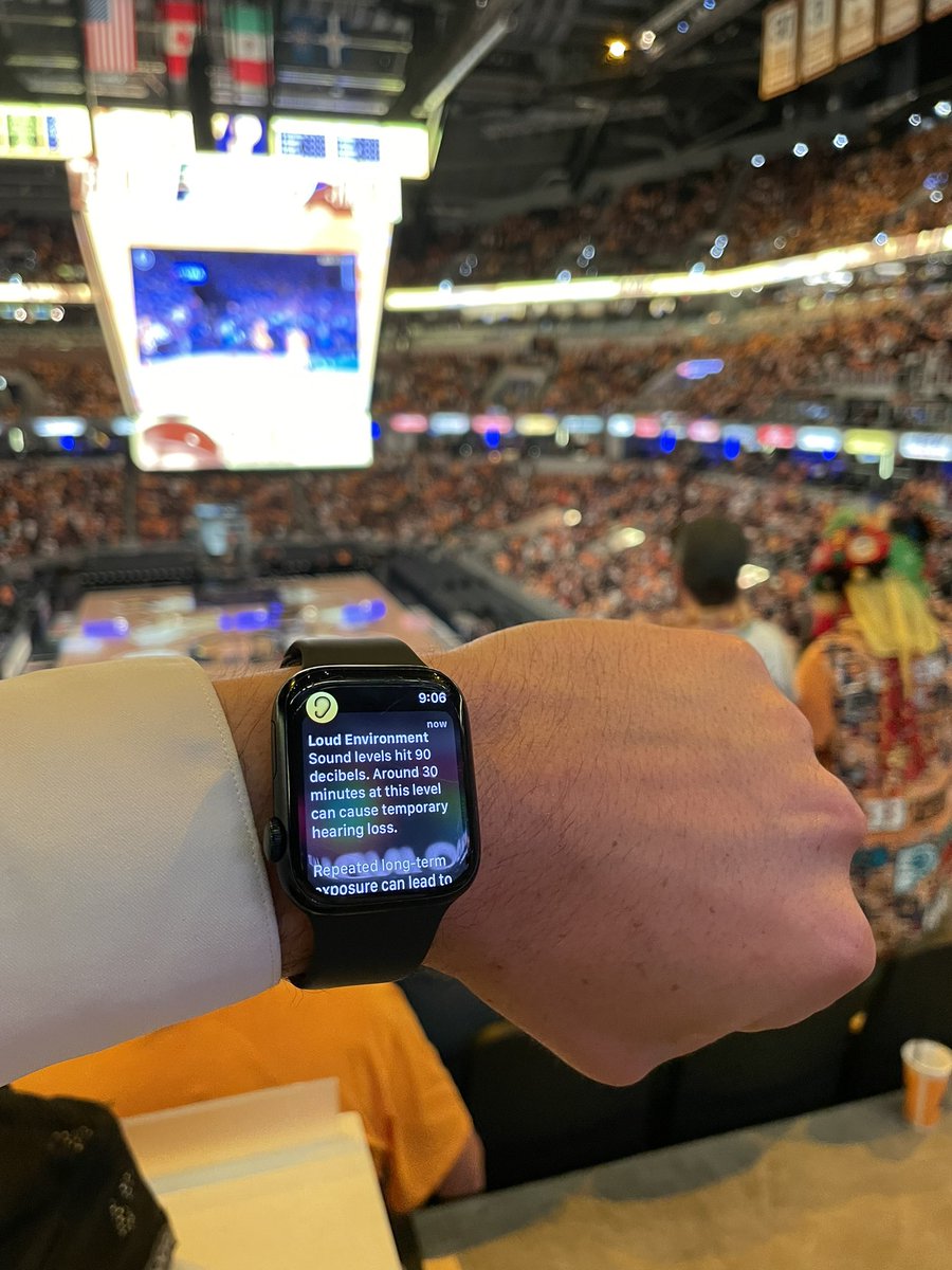 grifgonzo's tweet image. Away Game btw

#Finals || @wrtv