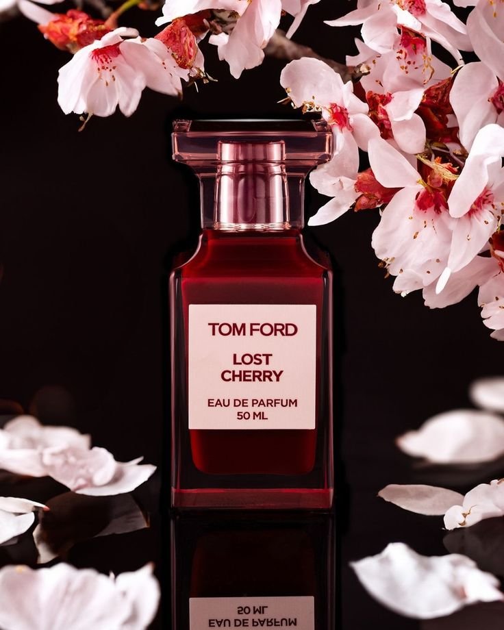 perfumemonk's tweet photo. 🔥 #SOTD: Tom Ford Lost Cherry 🍒
Decadent. Addictive. Seductive.
A juicy cherry liqueur wrapped in sweet almond, creamy vanilla & sensual woods.
One spray and you're the dessert.
Not a fragrance—an experience.
#TomFord #LostCherry #PerfumeAddict #CherryBomb #SeductionInABottle https://t.co/jKh9orhnJK