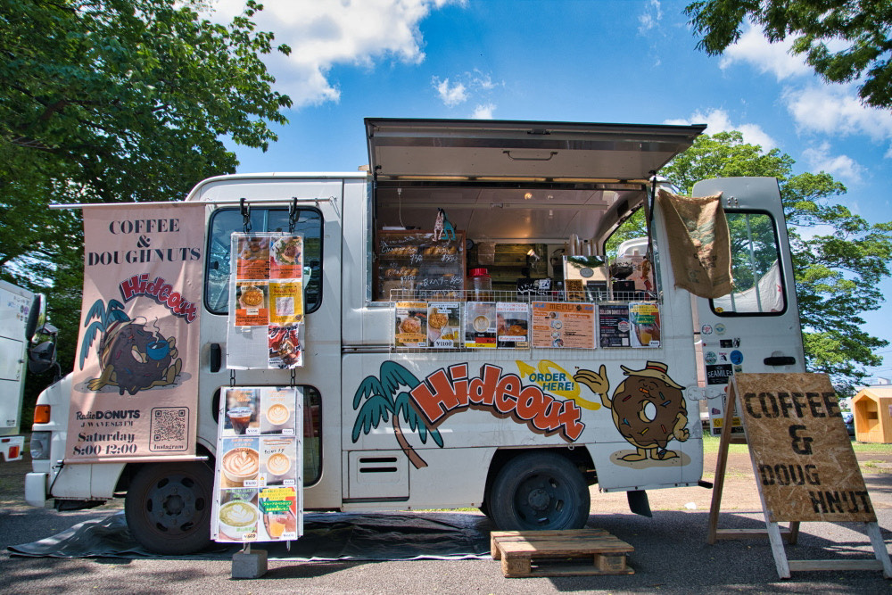 ＼６月２７日／　
hisocaにキッチンカーが出店します🚚🥄

🌟Hideout 🌟

モチフワドーナツとコーヒーが楽しめます！
みなさまのご来館をお待ちしております😊

#hotelhisoca #hisoca #ikebukuro  #ホテルヒソカ 
#池袋 #キッチンカー #都内ホテル  #豊島区 #ドーナツ