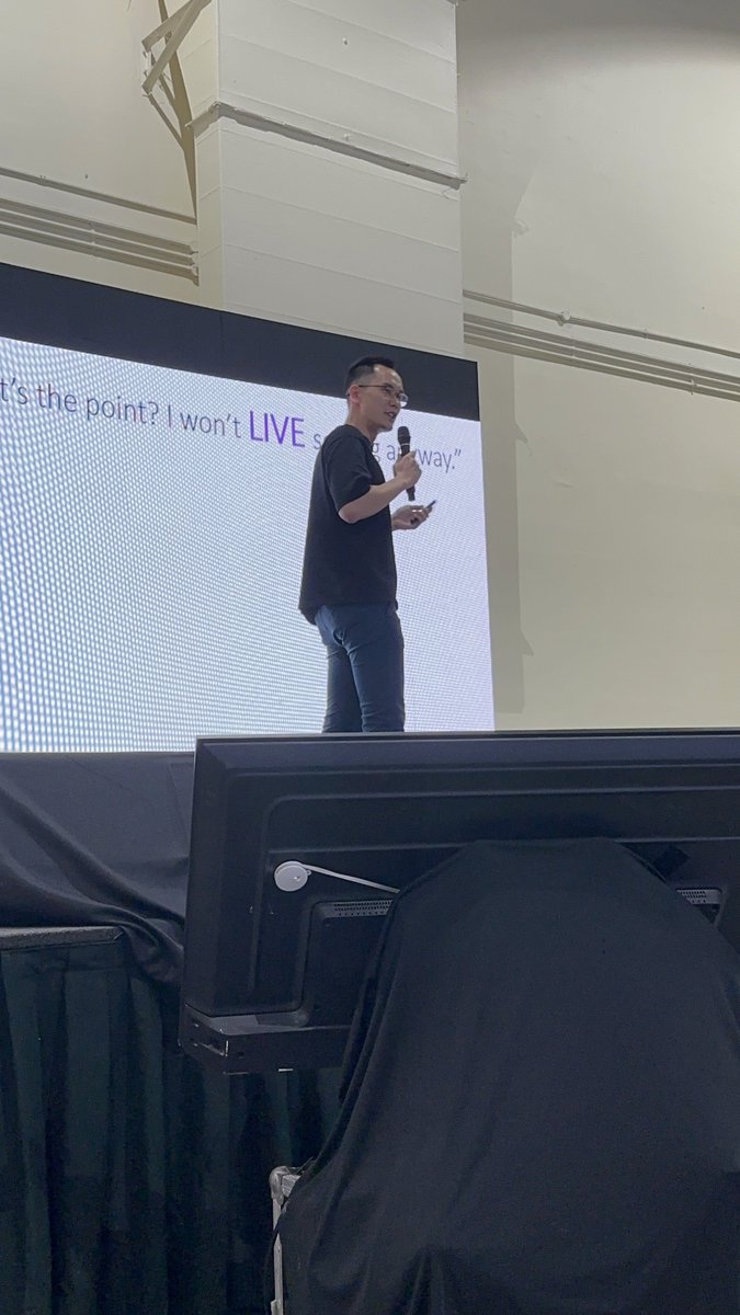 TheFuturizts's tweet photo. I spoke at InvestFair yesterday about how becoming an EPF millionaire is simple—but not easy.

More than 80 people attended the session.

If you missed it, here’s a recap of what I shared.

🧵