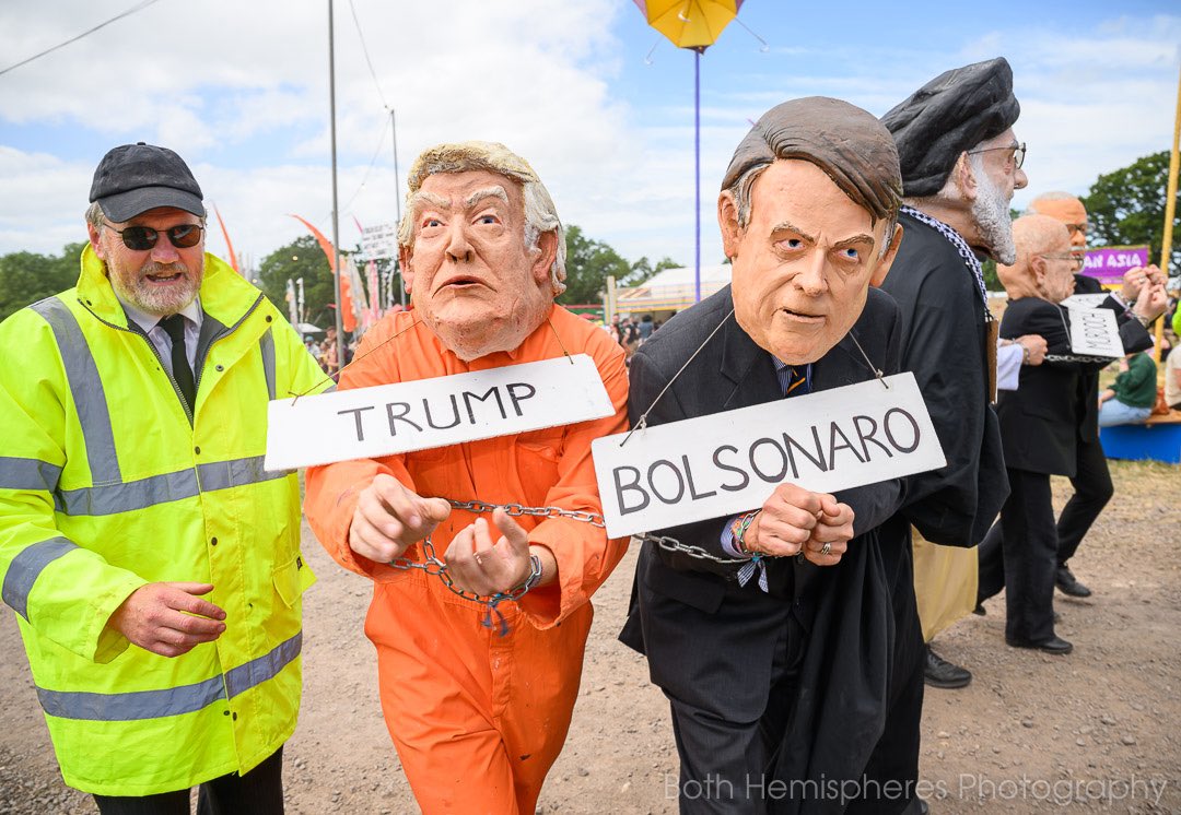 Walkabouts Glastonbury T&C tweet media