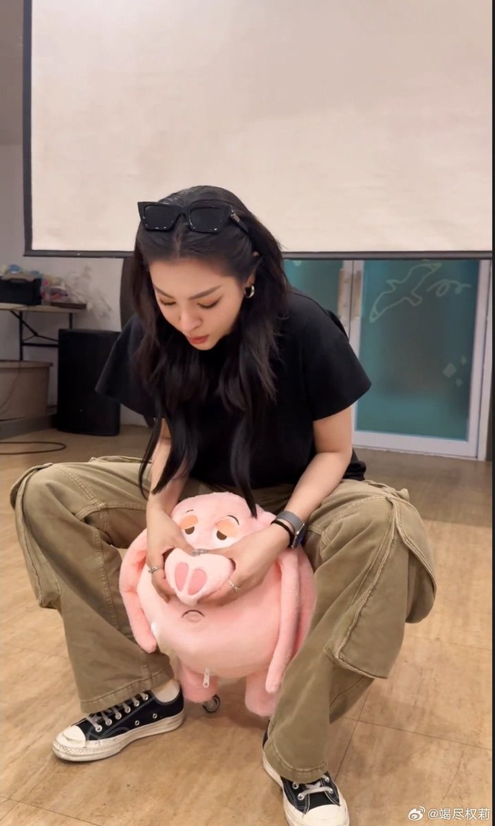 สเต้กหนูทุกตรง อยากได้ ฮืออออ <a href="/malisorn00/">Faye Malisorn</a> 

#FayePeraya #ฝ้ายพีรญา