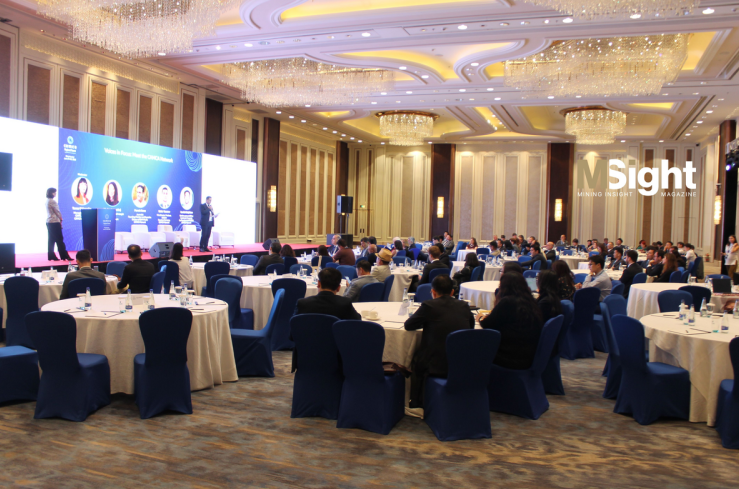 #Монгол,Афганистан,Армен,Азербайжан,Гүрж,Казахстан, Киргиз,Тажикстан,Туркменистан,Узбекистан зэрэг улс багтдаг CAMCА бүсийн чуулганаар цахилгаан автомашинаас үүдэлтэй зэсийн эрэлтийн өсөлт, Монголын #нар, #салхи,мөн #цөмийн_эрчим_хүчний асуудлыг хөндлөө.
mininginsight.mn/index.php?news…