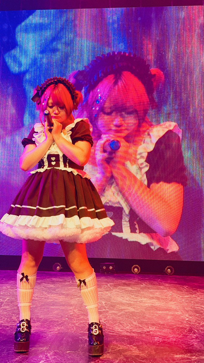 nyazitanaka's tweet photo. 昨日のうたちゃん生誕ライブ💙
@UtA_310fficial
最高だったし、いい意味の驚きがいっぱいのうたちゃんさすが‼︎なライブでした💙
とりあえず!!早くまた新曲聞きたいし(もちろん他の曲も)、歌詞も知りたいですよーうたちゃま💙
#うたさんいた
#みんなのうたんじょうび
#レミト
#Going46 https://t.co/9TUvgMcI6T
