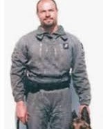 Le Gendarme Jean-Louis Prianon est tombé en service le 23 juin 1997, lors d'une intervention à Valaurie, dans la Drôme. ​

Né le 4 décembre 1967 à Saint-Joseph, sur l'île de La Réunion, Jean-Louis Prianon s'engage dans la Gendarmerie nationale où il sert pendant neuf ans. En