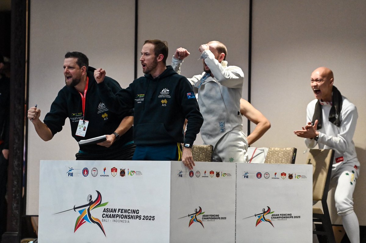 weissy09's tweet image. On the way home from my first international event with the The Australian Fencing Federation at the 2025 Senior Asian Championships in Bali. 

Just leaving my fave photo from the week here!

❤️💪🏻🤺