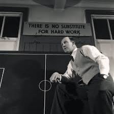 📅 #OnThisDay in 1️⃣9️⃣4️⃣8️⃣…

Stan Cullis was appointed <a href="/Wolves/">Wolves</a> manager

Molineux’s golden era was about to begin…

🏆 3 x First Division titles
🏆 2 x FA Cups
💡 Helped pioneer floodlit football in Europe

A club legend as a player and manager 🐺

#Wolves #WWFC