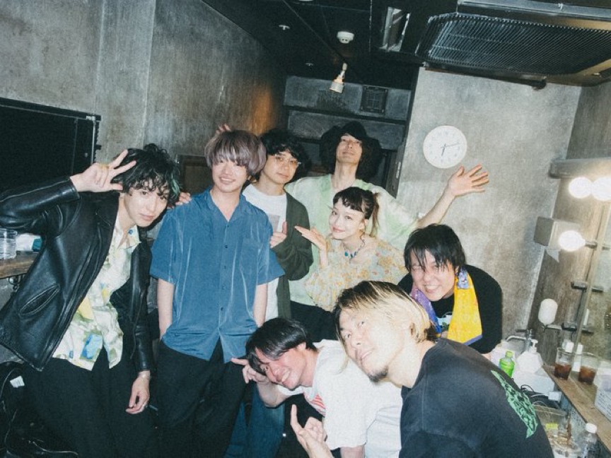 Czecho No Republic (@cnr_official) on Twitter photo 🎉《YANO NIGHT!!!》開催記念🎉
cinema staff × Czecho No Republic
\🍿🎞️🎥「サイン入りポスタープレゼント」🎡🎢🎠/
▼応募方法
① <a href="/cnr_official/">Czecho No Republic</a> と <a href="/cinemastaff_/">cinema staff</a> をフォロー
② この投稿をリポスト🔁
📅応募締切:6/30(月) 23:59
📩当選者にはDMにてご連絡
#cinemastaff
#CzechoNoRepublic 🎉《YANO NIGHT!!!》開催記念🎉
cinema staff × Czecho No Republic
\🍿🎞️🎥「サイン入りポスタープレゼント」🎡🎢🎠/
▼応募方法
① <a href="/cnr_official/">Czecho No Republic</a> と <a href="/cinemastaff_/">cinema staff</a> をフォロー
② この投稿をリポスト🔁
📅応募締切:6/30(月) 23:59
📩当選者にはDMにてご連絡
#cinemastaff
#CzechoNoRepublic