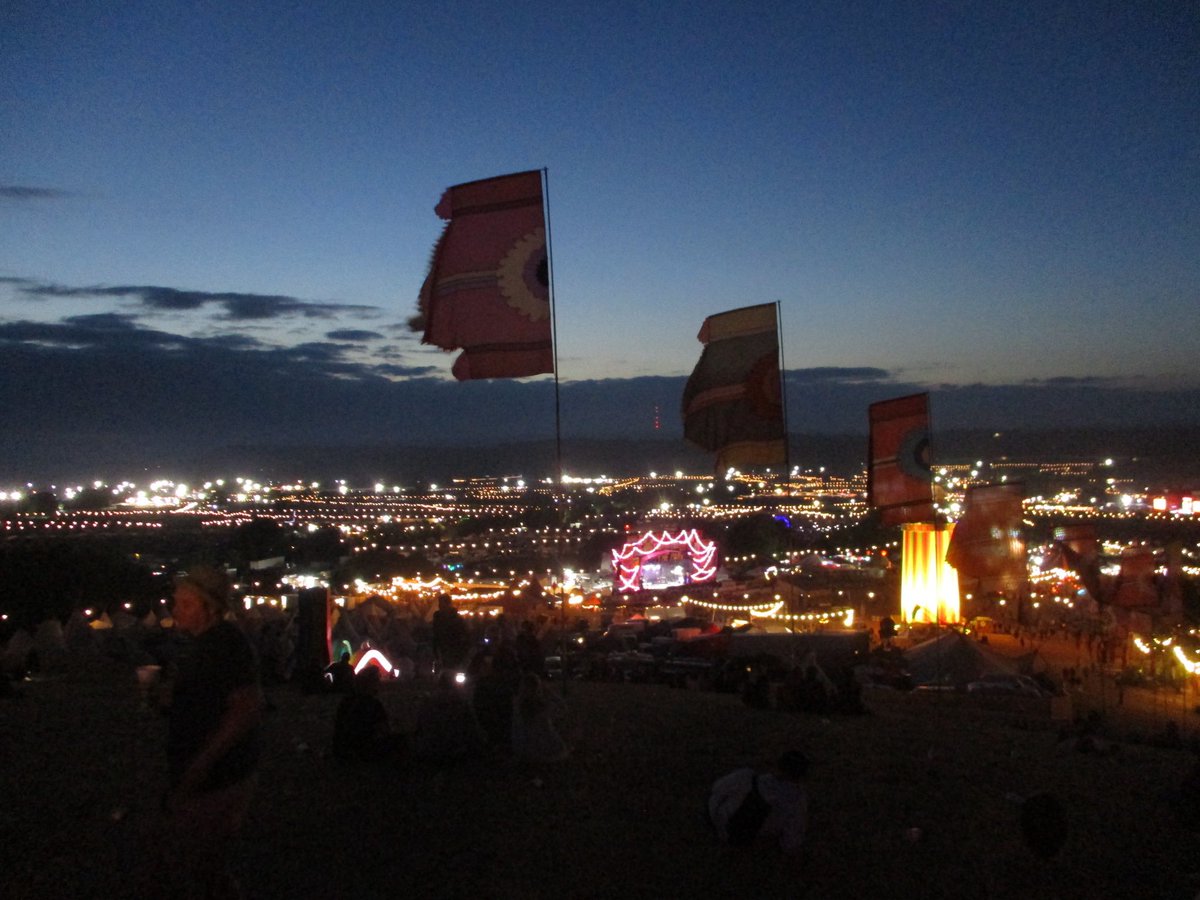 Sam_aka_SJ's tweet photo. Are we nearly there yet?

#Glastonbury https://t.co/opvctFpxTt