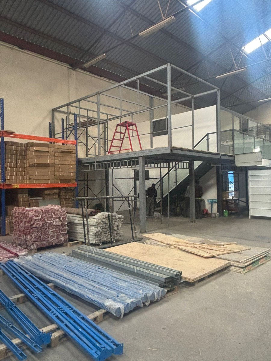 dashafacade's tweet photo. Aluminum &amp; Glass | Steel Fabrication https://t.co/DXQfiKIASE