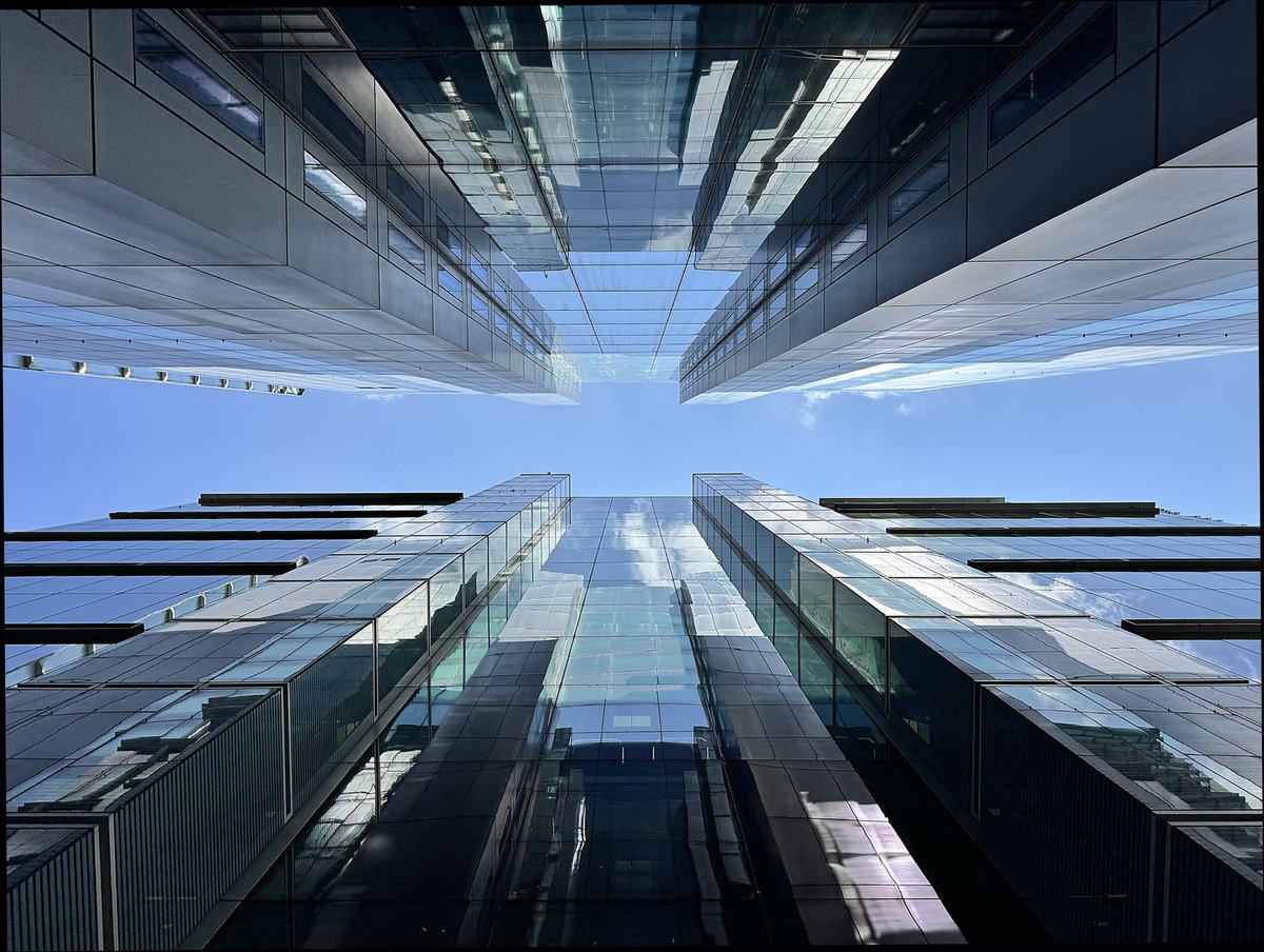 Mr. Blue Sky.

#snowhill #birmingham <a href="/ColmoreBID/">ColmoreBID</a> 
#appicoftheweek