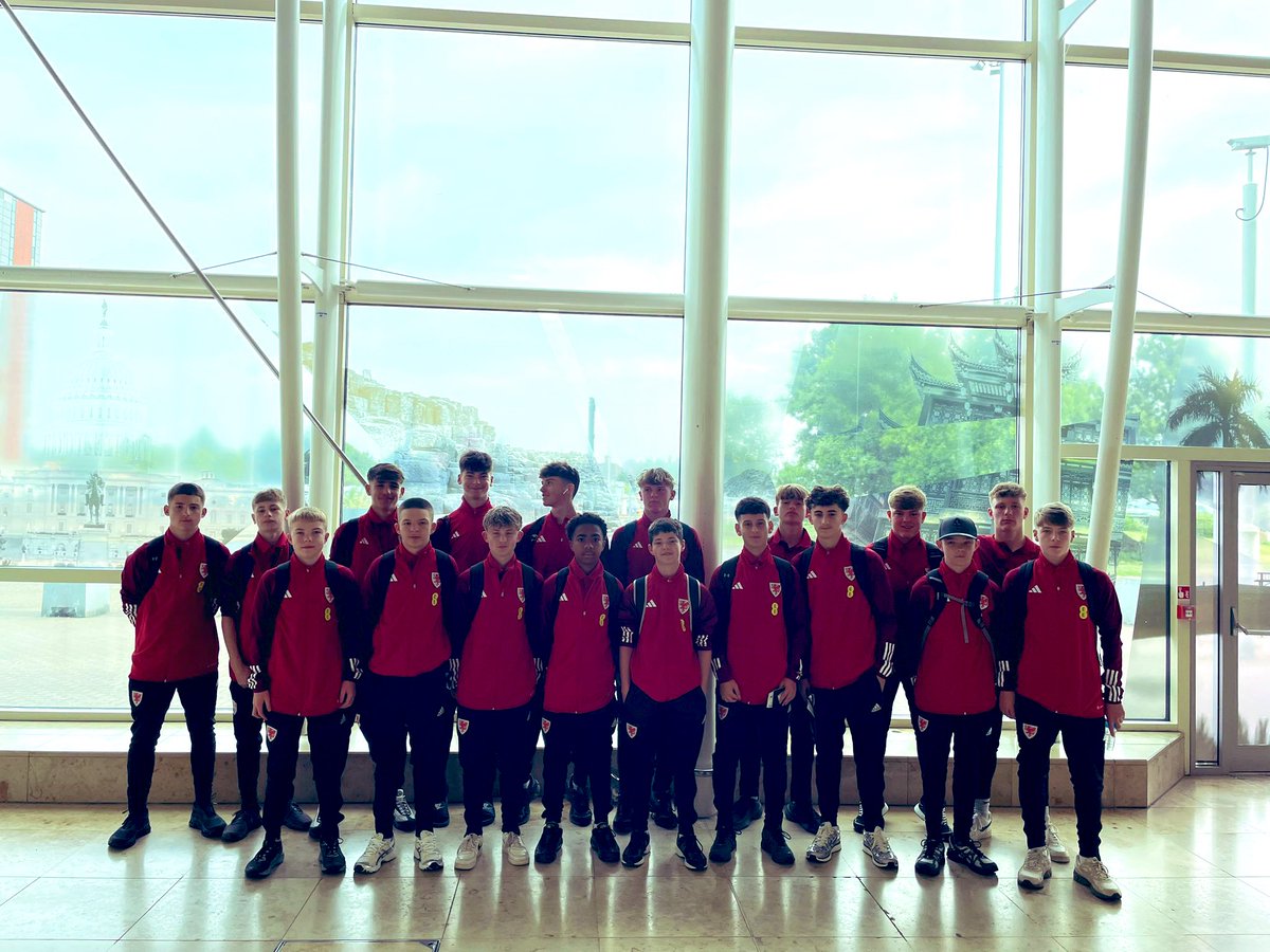 FAWPathway's tweet photo. Great weekend for our FAW U14 National Academi Representative Team, who competed and came runners up in the Associations Cup in Belfast, a great experience for all involved 🏴󠁧󠁢󠁷󠁬󠁳󠁿⚽️ #FAWpathway https://t.co/R4e6UWcrP8