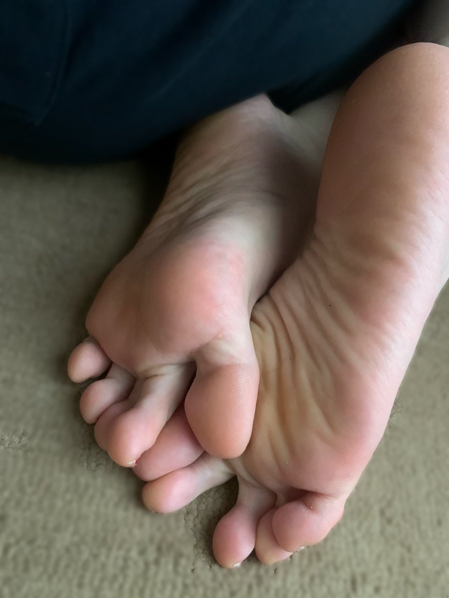 今日はかなり蒸し蒸しします
#足裏