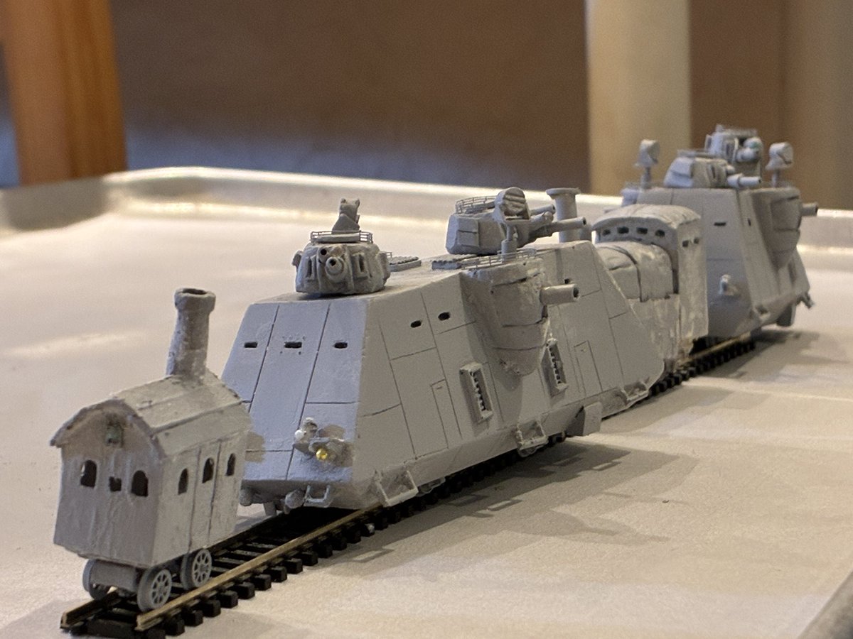 puchipredator's tweet image. #天空の城ラピュタ #装甲機関車
スジボリしたり、ライト付けたり
トロッコも作りました。
次はリベットや手すりを付けます。
橋を毎日見て大体
イメージが出来て来ました。