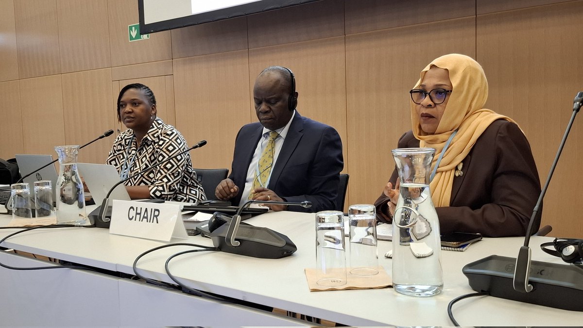 Friday Phiri (@friphiri) on Twitter photo AGN Coordination meeting, and Veronica Gundu Jakarasi, Lead Coordinator for Mitigation, reporting to the group <a href="/AGNChairUNFCCC/">AGN Chair</a> <a href="/_AfricanUnion/">African Union</a> <a href="/UNEP/">UN Environment Programme</a> AGN Coordination meeting, and Veronica Gundu Jakarasi, Lead Coordinator for Mitigation, reporting to the group <a href="/AGNChairUNFCCC/">AGN Chair</a> <a href="/_AfricanUnion/">African Union</a> <a href="/UNEP/">UN Environment Programme</a>