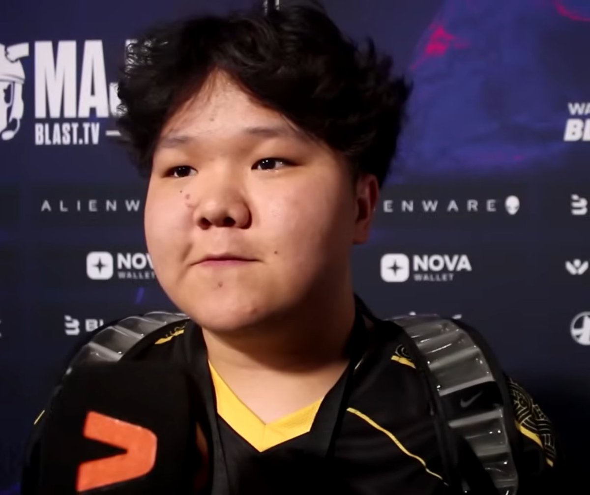 "I was just a kid who was watching CS matches on computer and TV, now I'm playing on stage and making it to the Grand Finals. I'm so happy about that"

🇲🇳 mzinho for <a href="/PleyGg/">Pley.gg</a> 🎙️
