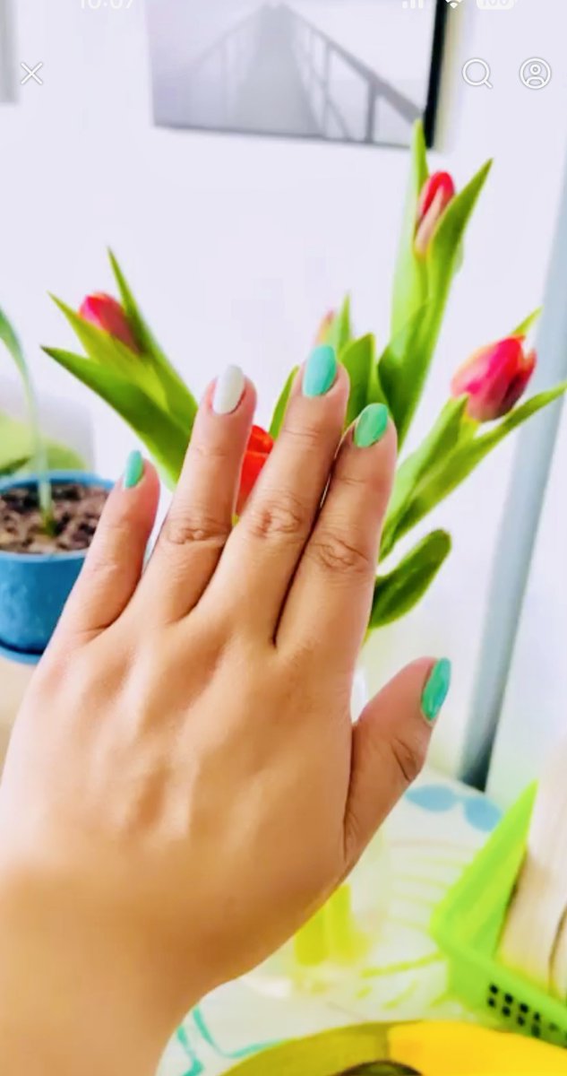 hyghghy13's tweet image. Why? 💚 dahil 
gusto ko sya,
Gusto ko sya, 
gusto ko sya 
😂💚💚💅🏻
#ArteMode #DIYNails