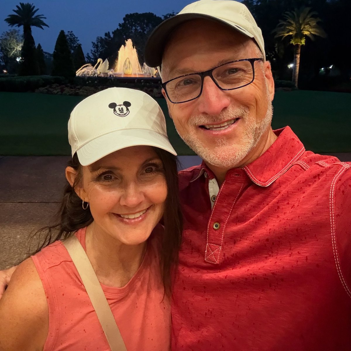 caryschmidt's tweet image. 35 years married and I still love to share every day with this lady! The last two uninterrupted, restful weeks with her have been an absolute blast. So thankful!!