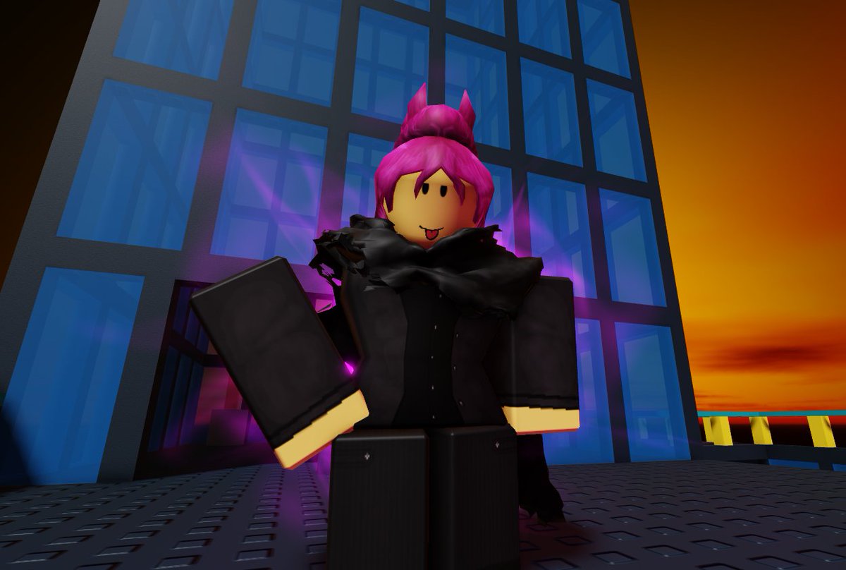 JUST CHILLING AT A RECREATION OF ROBLOX HQ.

MY OLD PLACE GOT DESTROYED BY SOME GLITCH SO I'LL NEED TO REBUILD IT SOMEDAY.

KINDA LAZY THOUGH.